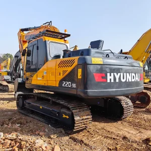 Korea Heavy Duty 20 Ton Hyundai 220 Crawler Excavator Model Used With Engine And Pump