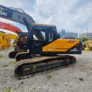 Korea Original Good Condition Used Secondhand Used Excavators Hyundai HX220HD for Sale