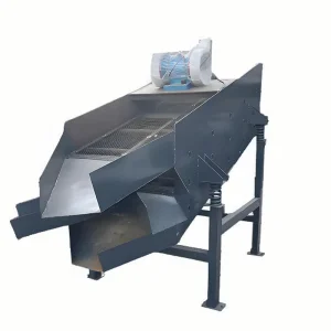 Linear Vibrating Screen Machine with Electric Motor & Engine High Output Soil Screening Equipment