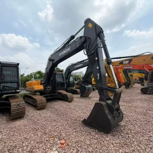 Low Hour 1 Year Warranty 30 Ton Used Hydraulic Excavator R305LVS HX305L 305LC-9T HYUNDAI 305