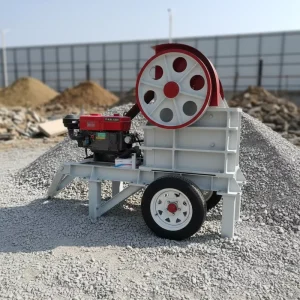 Mini Mobile Jaw Crusher for Stone Rock Ore Compact Portable Crushing Machine Max 20t/h