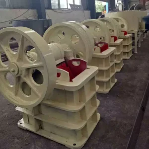 Mining Mobile Rock Stone Crushing Machine Portable Jaw Crusher Plant Building Stone Concrete Recycling Machine