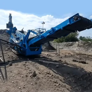 Mobile Crushing Screening Plant 352KW Crawler Impact Crusher Primary Secondary Crushing Diesel Electric Dual Power Motor