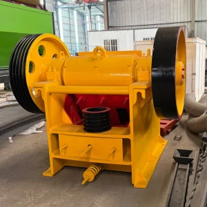 Mobile Jaw Crusher Parts High Manganese Steel Wear Resistant Replacement Spare Parts for Mining Quarry Jaw Plate
