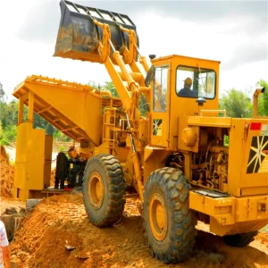 Mobile Small Scale Gold Mining Machine Plant with Gravity Separator Engine Pump Dredge Sluice Box