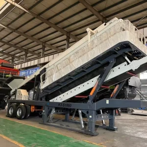Mobile Vibrating Screen Station 300T H Wheeled Vibrating Screen for Aggregate and Sand Screening