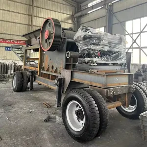Multi functional Mobile Hammer Crusher for Lapis Lazuli Granite Cobblestone No Clogging Machine 50tph Stone Crusher