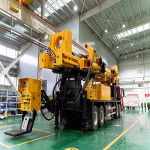 Multifunctional 2000m Deep Water Well Drilling Rig Hydraulic Diesel Powered Truck Mounted Borehole Machinery Pump Engine