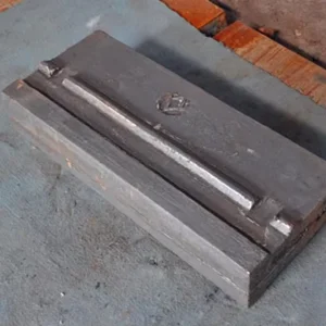 OEM Casted High Manganese Blow Bar Impact Crusher Hammer Wear Replacement Parts