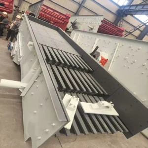 Ore Electromagnetic Vibrating Feeder Mining Linear Grizzly Feeder Heavy Duty Feeding Equipment for Quarry Stone Crusher Plant