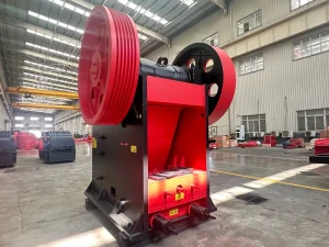 PE1200*1500 Jaw Crusher with Motor & Engine 400-1000t/h Capacity for Gold Mining