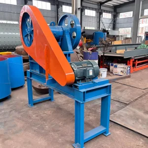 Portable Mini Mobile Jaw Crusher with Screen Concrete Rock Crusher Stone Crushing Stone Crusher Machine for Sale