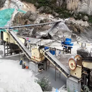 Portable Stone Crushing Plant with Jaw Crusher Impact Crusher and Screening Machine