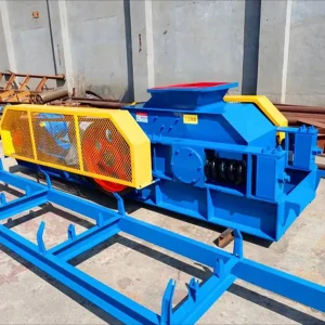 Quartz Rock Fine Sand Making Machine Double Smooth Roller Crusher AC Motor PLC Control Bearing 50-90t/h Capacity for Mining