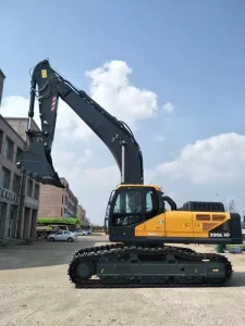R395LVS 40T Crawler Excavator 1.9m³ Bucket 6840mm Depth Mining Digger