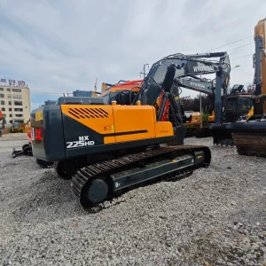 Real Original Low Hours Medium Hydraulic Crawler Second Hand Used Excavators Hyundai HX225HD in Stock for Sale