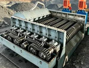 Refractory Material Steel Roller Screen with Vibrating Screening Bearing & Motor for Raw Ore Classification