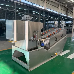 Sludge Dehydrator Wastewater Treatment Equipment for Farm Dairy Factory