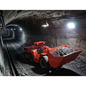 TC-100 Maneuverable LHD Tunnel Muck Removal Underground Scooptram Mining Machine Diesel Engine 2 Ton Rated Load Fully Hydraulic