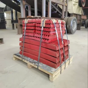 Toothed High Manganese Steel Fixed & Swing Jaw Plate Wear resistant Spare Parts for Mining Stone Jaw Crushers