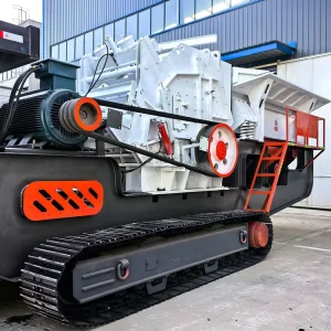 Tracked Mobile Impact Crusher High Rigidity Mining Equipment with AC Motor Gearbox Pump for Rock Crushing