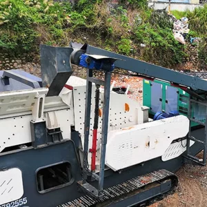Tracked Mobile Impact Crusher for Stone and Ore Crushing