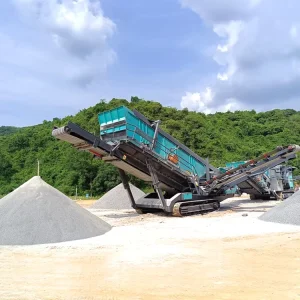 Tracked Mobile Screening Plant High-Performance Crawler Vibrating Screen for Mining and Aggregate Sorting