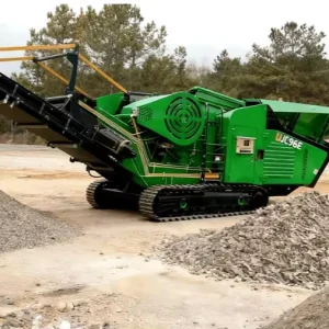 UPSEN UJC96E 19 Ton Tracked Mobile Jaw Crusher AC Motor High Productivity Combined Crushing Screening System for Concrete