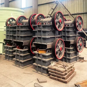 Uniform Discharge of Large, Medium, and Small-sized Crushed Gold Ore Jaw Crushers Suitable for Mining Gold Ore