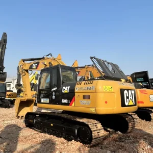 Used Cat320D2L Excavator Heavy Machinery