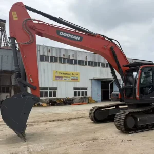 Used Doosan DX340LC-9C 34 Ton Large Crawler Excavator with Original Engine for Mining Heavy Earthmoving Construction DX300LC-9C