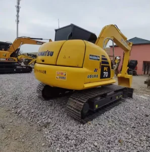 Used Japan Original Komatsu PC70 Mini Crawler Excavator 7Ton Low Working Hours Hydraulic Digger for Sale