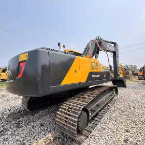Used Volvo EC240 24 Ton Medium Crawler Excavator Low Hours