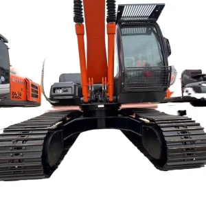 Used ZX210 Crawler Excavator 20ton 3400hp Cummins Engine with Bearing and Gearbox