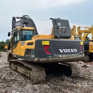 Well maintained Used Volvo EC220 22 ton Excavator with Core Components