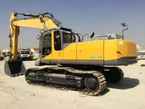 XE470C Large Hydraulic Crawler Excavator Heavy Duty for Open Pit Mine Large Earth Moving Projects