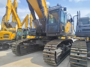 XE750GK Mining Excavator 7245MM Digging Depth 13620MM Reach 4.2KMH Speed 74500KG Operating Weight