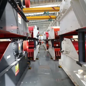 ZSW Vibratory Grizzly Feeder Bearing Motor Gearbox Stone Ore Quarry Mining Crushing Plant Long Gear