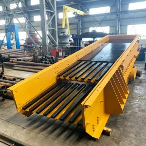Zhongxin Brand High Manganese Steel ZSWT Vibrating Feeder for Mining Industry Stone Crusher